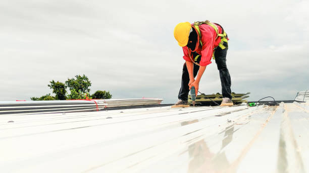 Best Commercial Roofing Services  in Red Oaks Mill, NY
